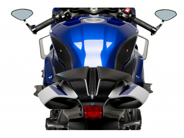 Nakładka tylnego siedzenia PUIG do Yamaha R1 20-26 | PUIG.pl