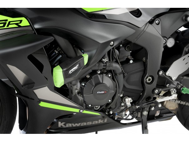Pokrywy dekli silnika PUIG do Kawasaki ZX-6R 09-26 (FIM) | PUIG.pl