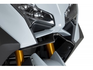 Przednie spoilery dociskowe...